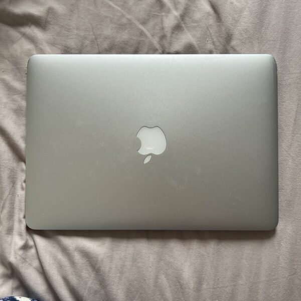 Pre-Owned Apple MacBook Pro 13-inch (2017) in Ghana