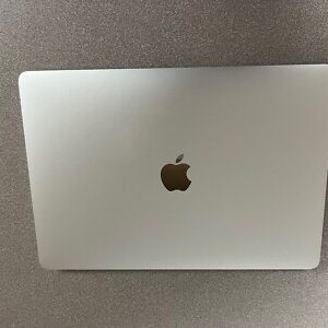 Pre-Owned MacBook Air 2017 in Ghana: 8GB RAM & 256GB Storage